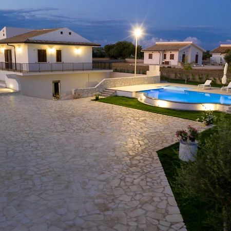 Casa Vacanze Il Mandorlo Scicli Exterior photo